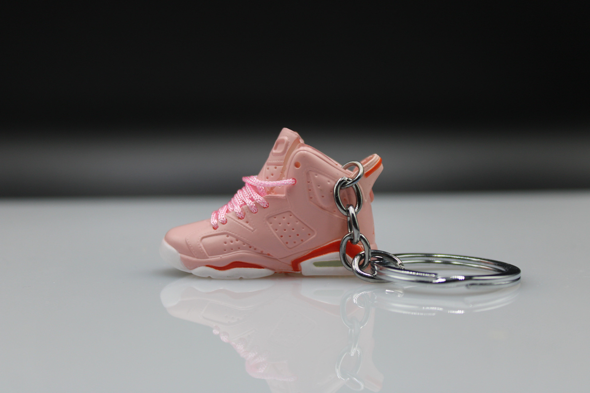 Porte-clés Sneakers 3D - Air Jordan 6 -  Millennial Pink