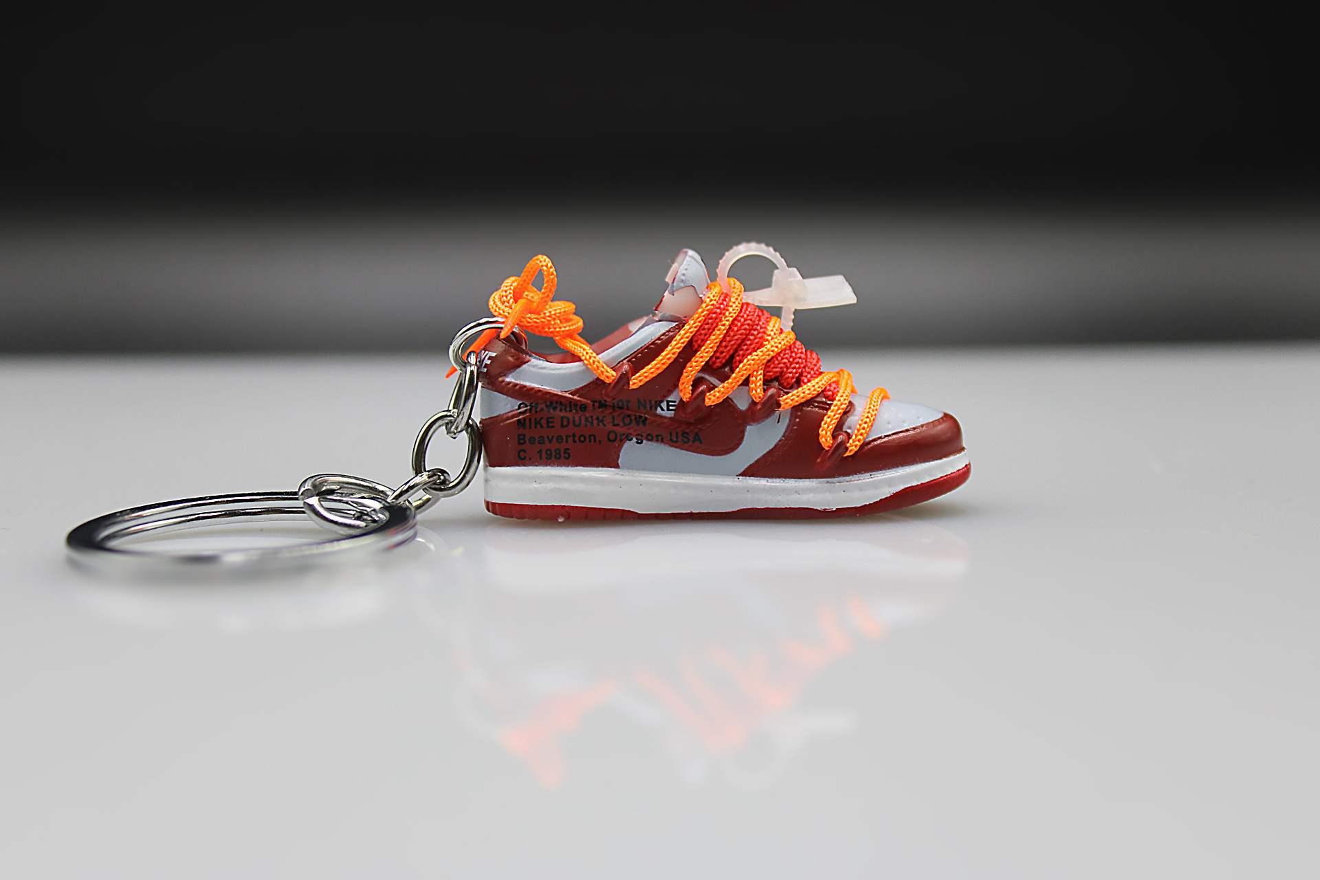 Porte-clés Sneakers 3D - Nike Dunk Low X Off White - University Red