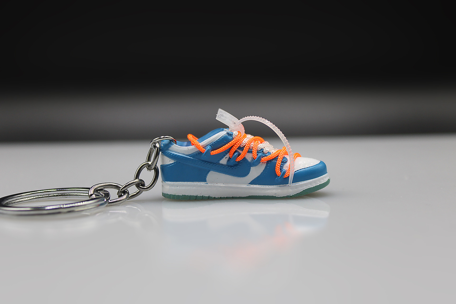 Porte-clés Sneakers 3D - Nike Dunk Low  X Futura X Off White - Fluro Orange